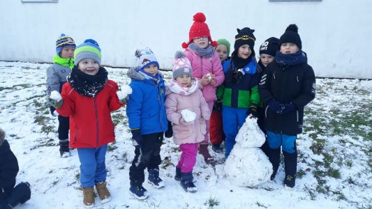Hrátky s dětmi ve sněhu