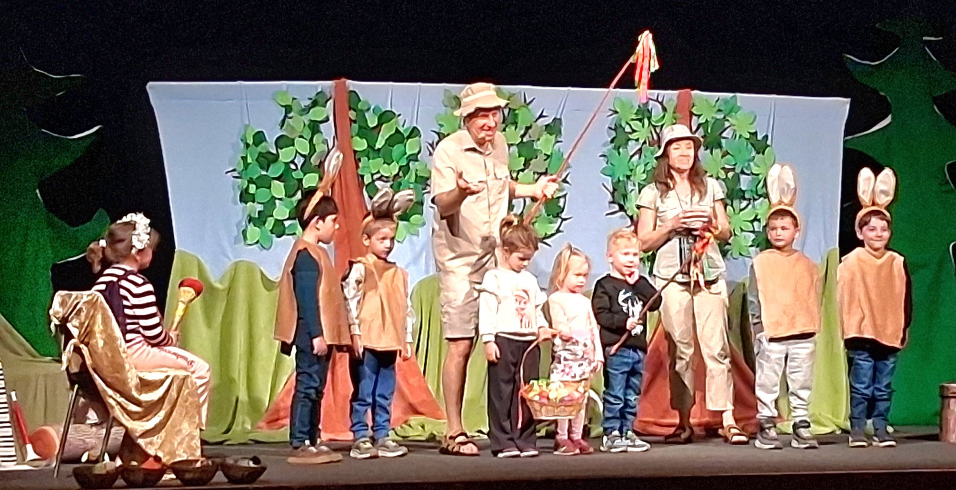 V korunách stromů - Jaro